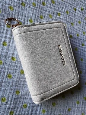 BOSTANTEN Cream Zip Card Wallet with Key Ring